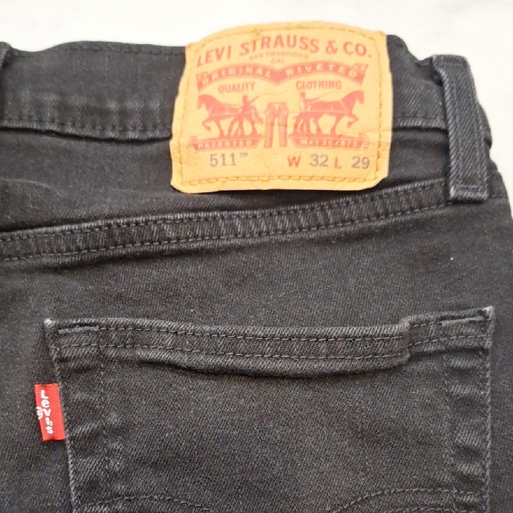Levi's 511 Black Slim Skinny Jeans Denim Sz 32 X 29 (Actual 30x27) Rocker Fitted